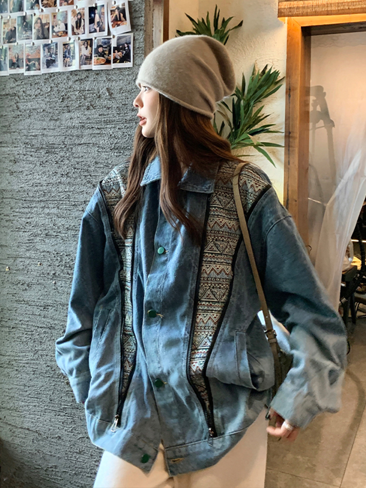 Oversized Blue Washed Patchwork Denim Jacket for Women – Retro American Style Zip Work Jacket Oversized Blue Washed Patchwork Denim Jacket for Women – Retro American Style Zip Work Jacket