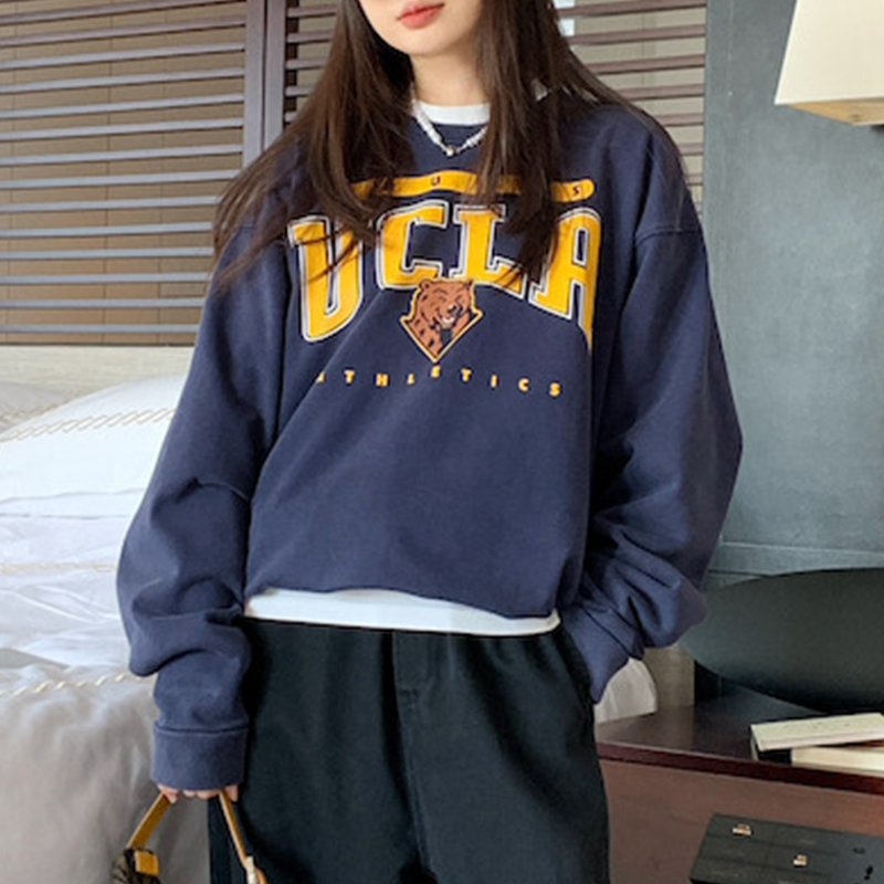 Oversized Vintage Distressed Navy Blue Sweatshirt for Women - 90s American Lazy Style Printed Round Neck Top