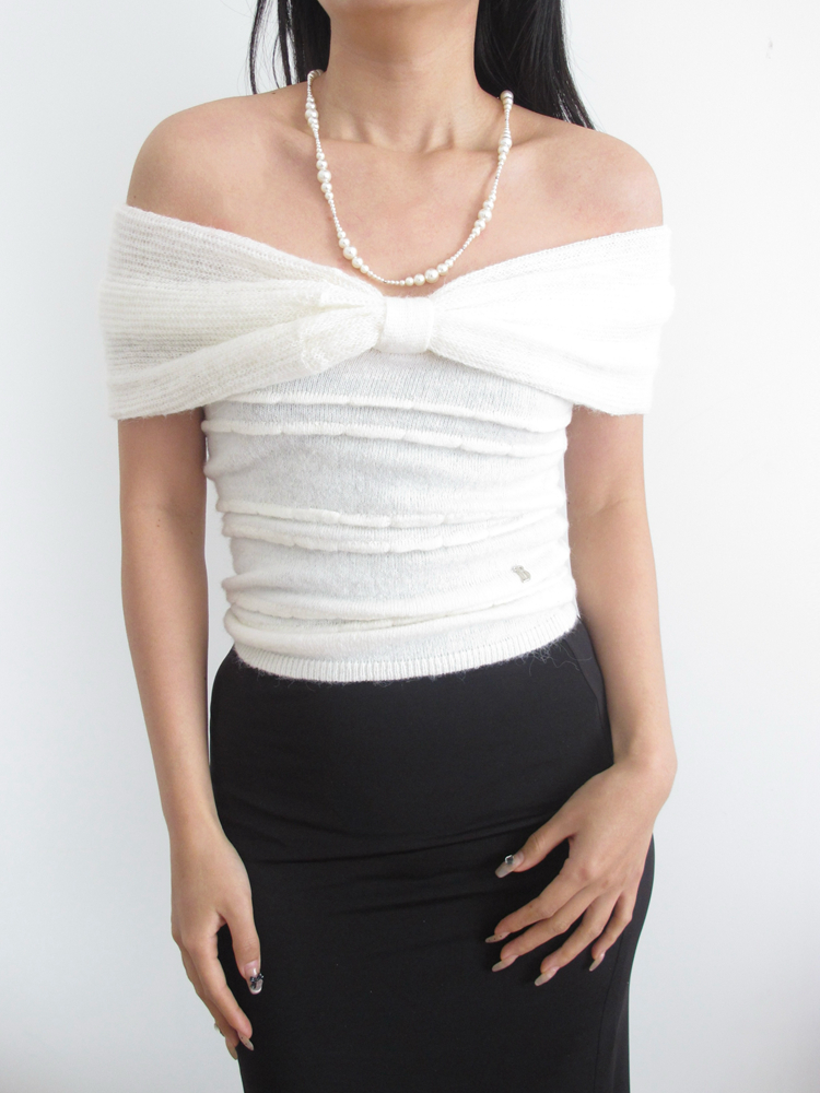 Personalized Punk Cross Necklace in Titanium Steel - Hip-Hop Fashion Collarbone Chain for Trendy Girls, Cool Wilderness Style Personalized Punk Cross Necklace in Titanium Steel - Hip-Hop Fashion Collarbone Chain for Trendy Girls, Cool Wilderness Style