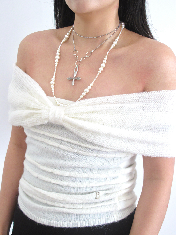 Personalized Punk Cross Necklace in Titanium Steel - Hip-Hop Fashion Collarbone Chain for Trendy Girls, Cool Wilderness Style Personalized Punk Cross Necklace in Titanium Steel - Hip-Hop Fashion Collarbone Chain for Trendy Girls, Cool Wilderness Style