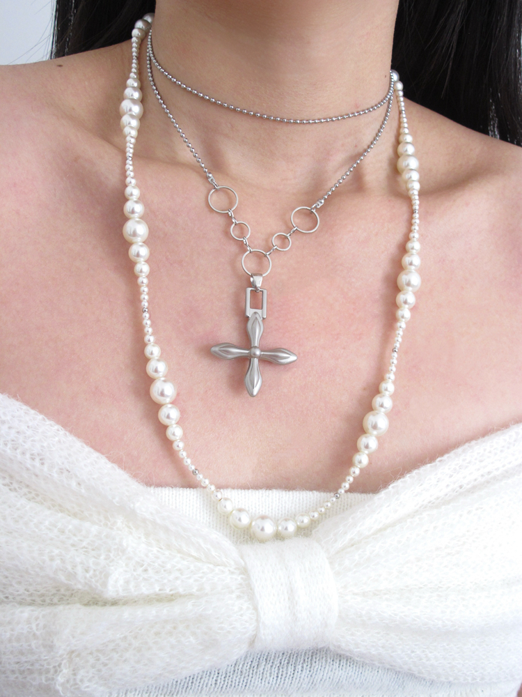 Personalized Punk Cross Necklace in Titanium Steel - Hip-Hop Fashion Collarbone Chain for Trendy Girls, Cool Wilderness Style Personalized Punk Cross Necklace in Titanium Steel - Hip-Hop Fashion Collarbone Chain for Trendy Girls, Cool Wilderness Style