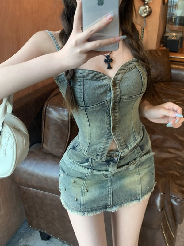 Petite Denim Strapless Top and Skirt Set - Trendy 2025 Summer Two-Piece Outfit for Stylish Looks Petite Denim Strapless Top and Skirt Set - Trendy 2025 Summer Two-Piece Outfit for Stylish Looks