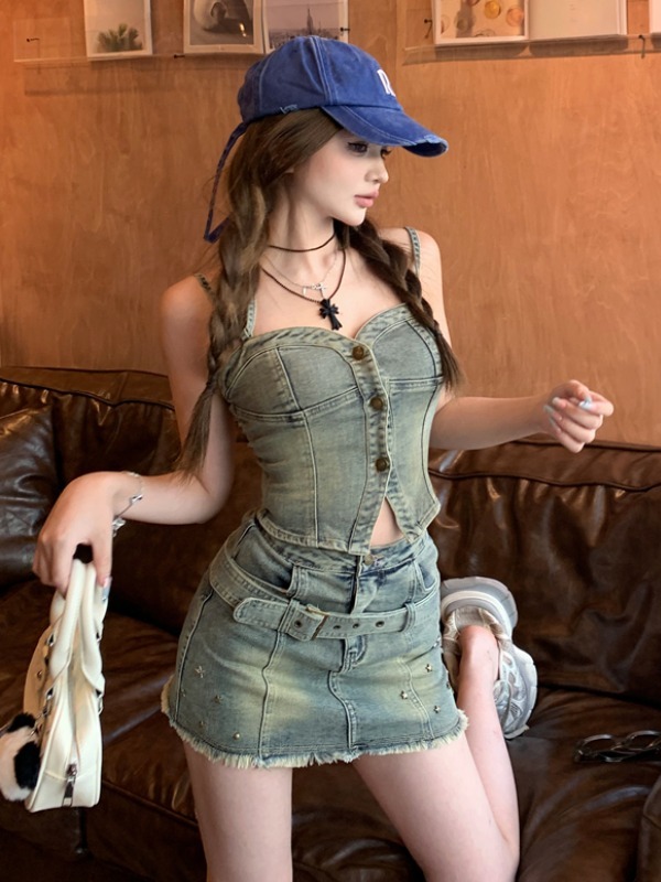 Petite Denim Strapless Top and Skirt Set - Trendy 2025 Summer Two-Piece Outfit for Stylish Looks Petite Denim Strapless Top and Skirt Set - Trendy 2025 Summer Two-Piece Outfit for Stylish Looks