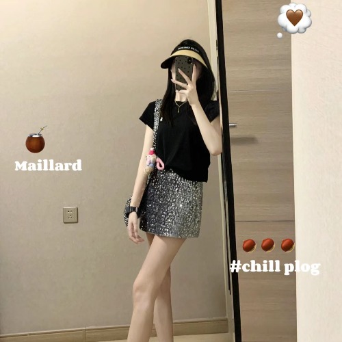 Petite Spicy Girl Black T-Shirt and Sequined Skirt Matching Set - Summer Outfit for Pear-Shaped Women, Y2K Style