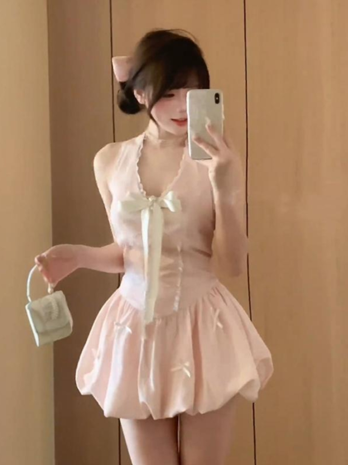 Pink Floral Halter V-Neck Dress & Shorts Two-Piece Set - Sweet Temperament Summer Outfit for Women, Perfect for 90s and Y2K Style