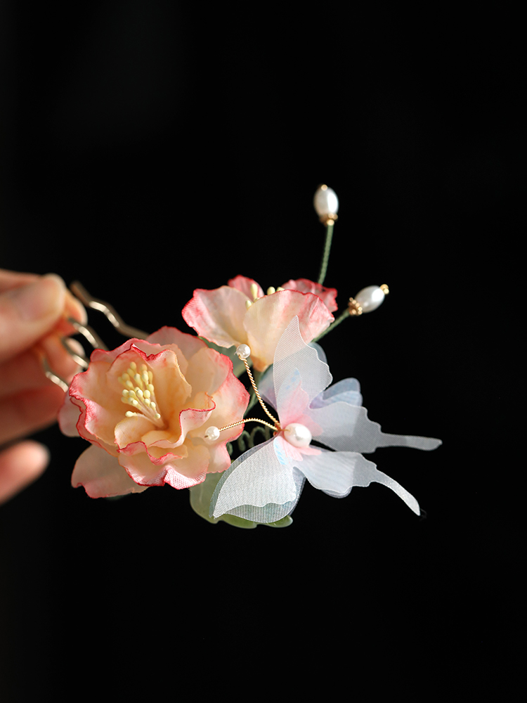 Pink Floral Hanfu Headdress Hair Comb with Butterfly Hairpin - Sweet Qipao Tang Style Hair Accessory for Girls Pink Floral Hanfu Headdress Hair Comb with Butterfly Hairpin - Sweet Qipao Tang Style Hair Accessory for Girls