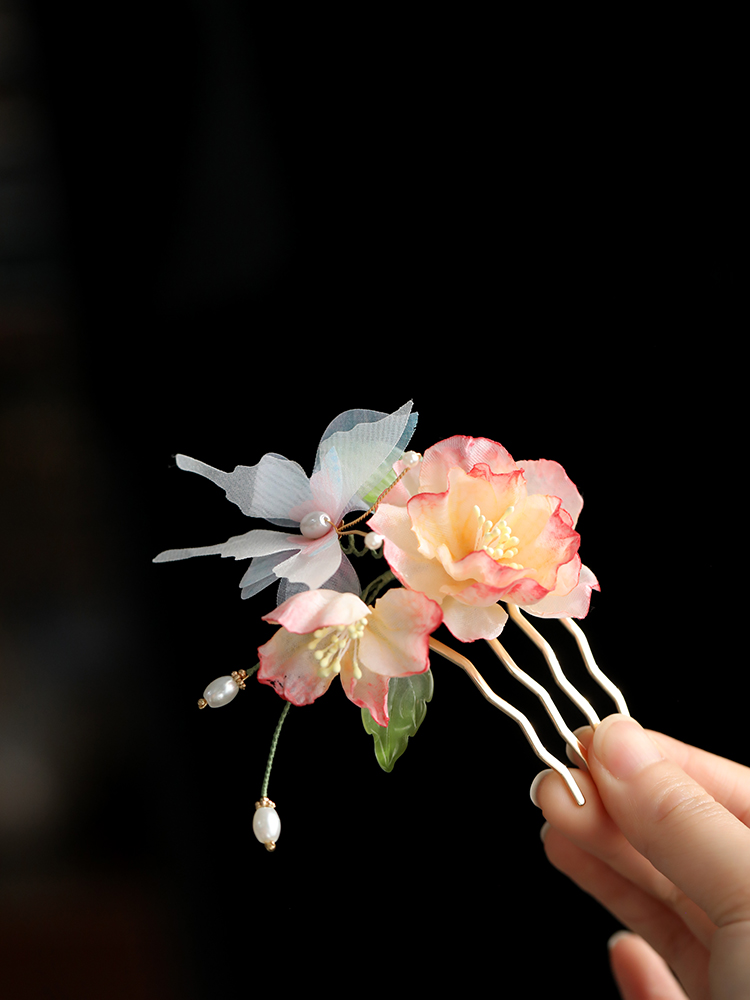 Pink Floral Hanfu Headdress Hair Comb with Butterfly Hairpin - Sweet Qipao Tang Style Hair Accessory for Girls Pink Floral Hanfu Headdress Hair Comb with Butterfly Hairpin - Sweet Qipao Tang Style Hair Accessory for Girls