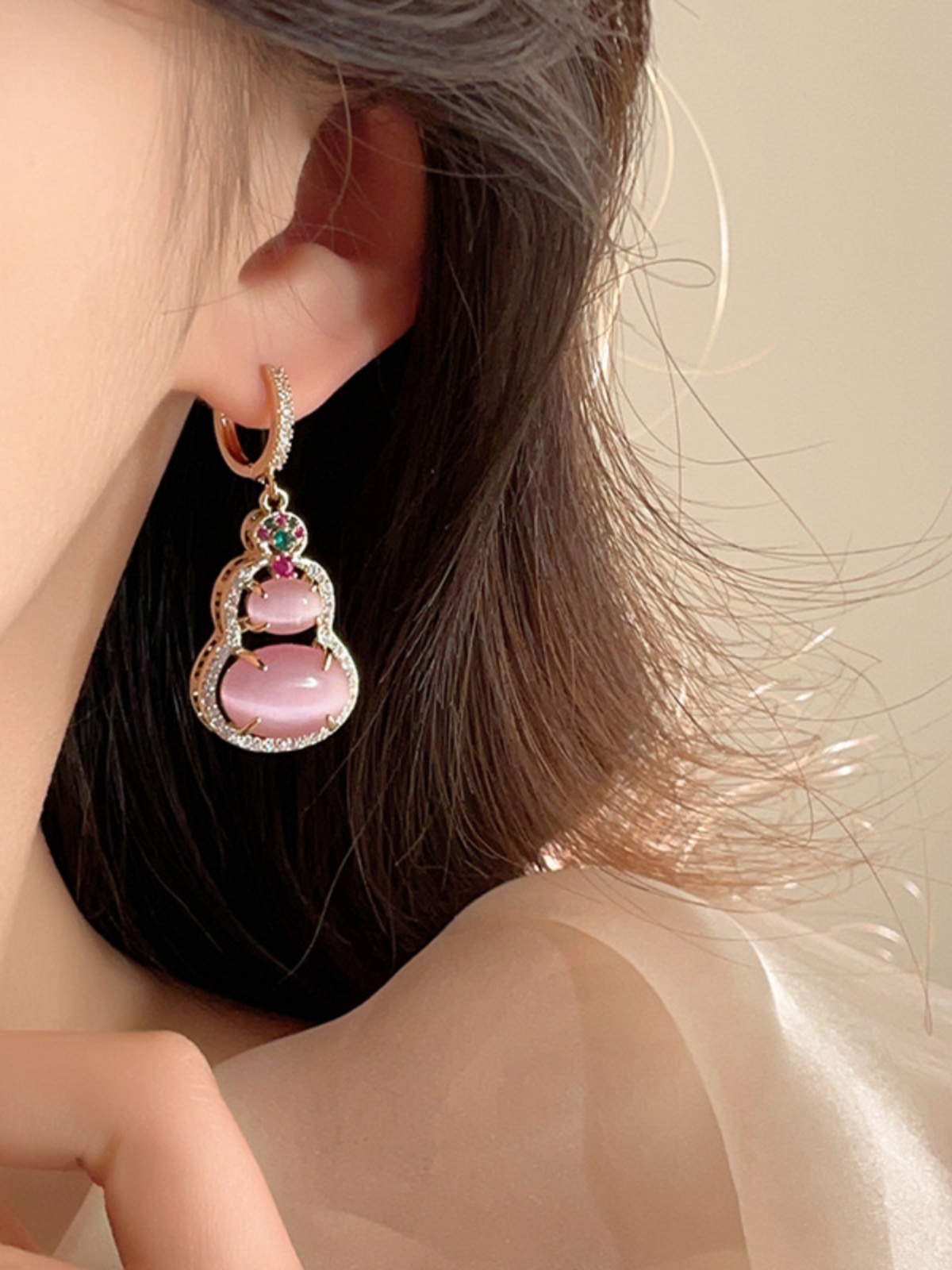 Pink Gourd Pendant Necklace 2025 - High-End Clavicle Chain, Chinese Style Neck Accessory, National Style Earrings Pink Gourd Pendant Necklace 2025 - High-End Clavicle Chain, Chinese Style Neck Accessory, National Style Earrings