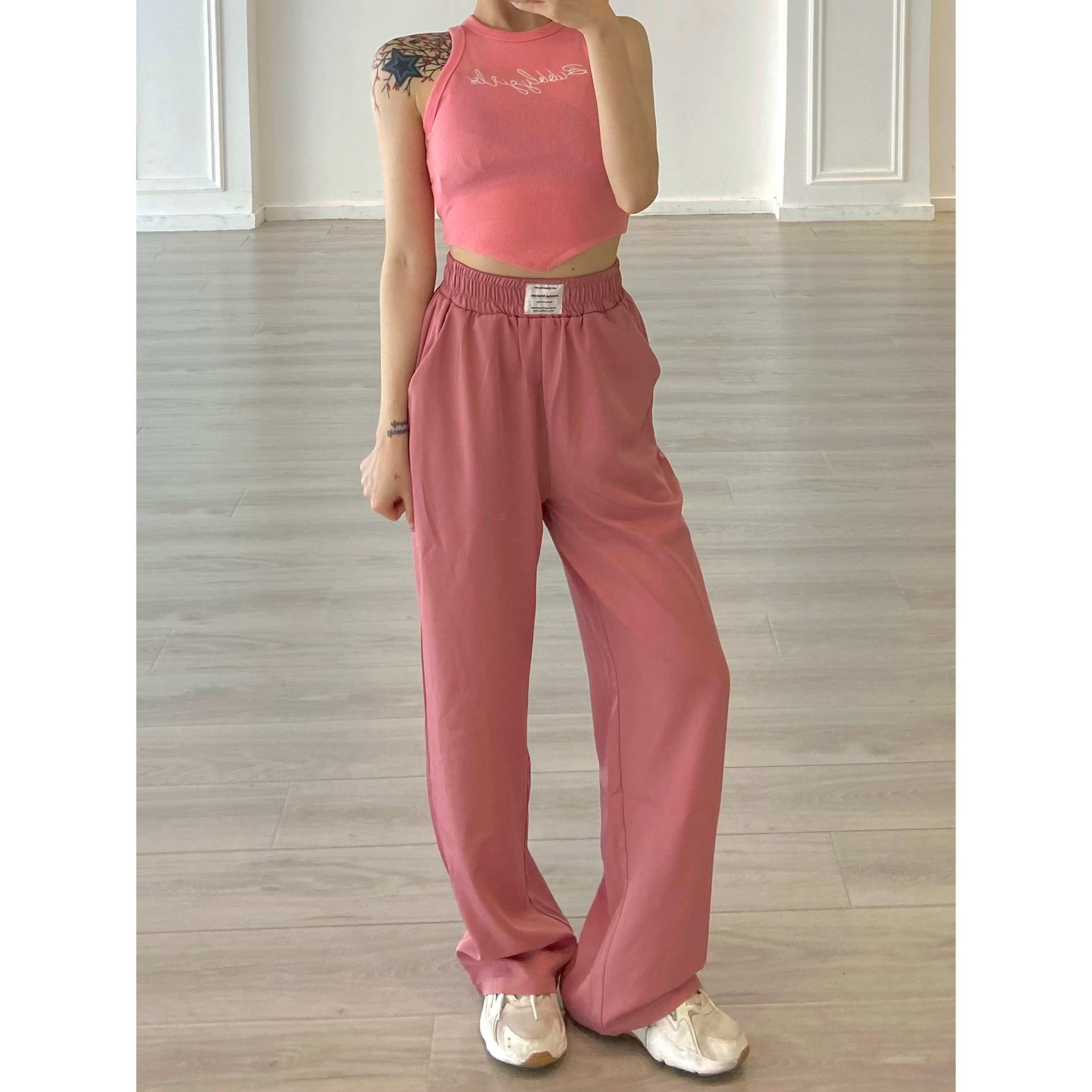 Pink High-Waisted Wide-Leg Pants for Women - Casual Loose Slimming Straight-Leg Trousers - Trendy Floor-Length Fashion Pink High-Waisted Wide-Leg Pants for Women - Casual Loose Slimming Straight-Leg Trousers - Trendy Floor-Length Fashion