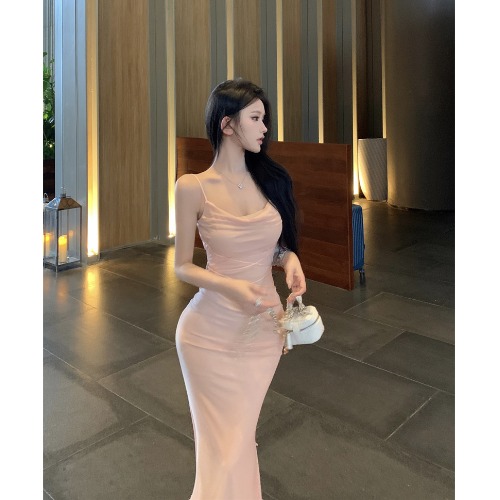 Pink Off-Shoulder Bodycon Mermaid Dress for Women - High-End, Waist-Cinching, Slimming, Sexy Evening Wear, Perfect for Parties and Events