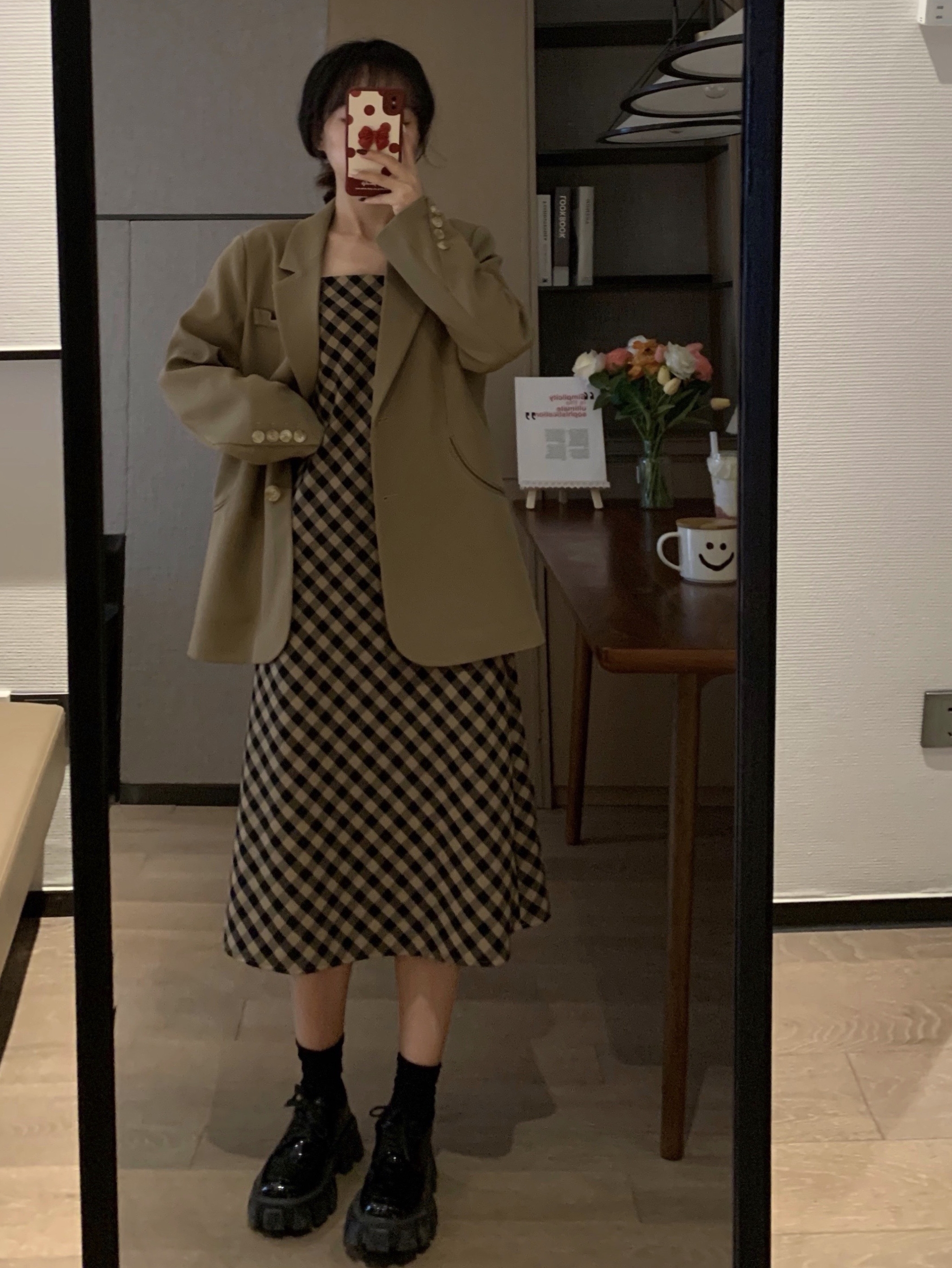 Pink Oversized Blazer for Women - Spring Korean-Style Loose-Fitting Retro Casual Top Pink Oversized Blazer for Women - Spring Korean-Style Loose-Fitting Retro Casual Top