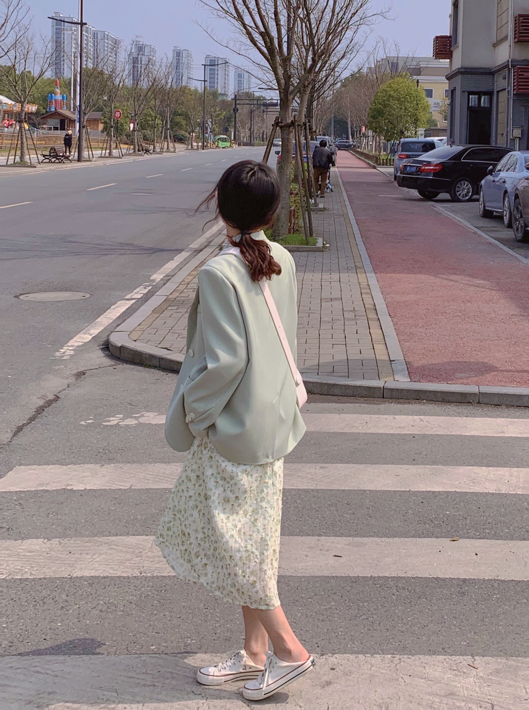 Pink Oversized Blazer for Women - Spring Korean-Style Loose-Fitting Retro Casual Top Pink Oversized Blazer for Women - Spring Korean-Style Loose-Fitting Retro Casual Top