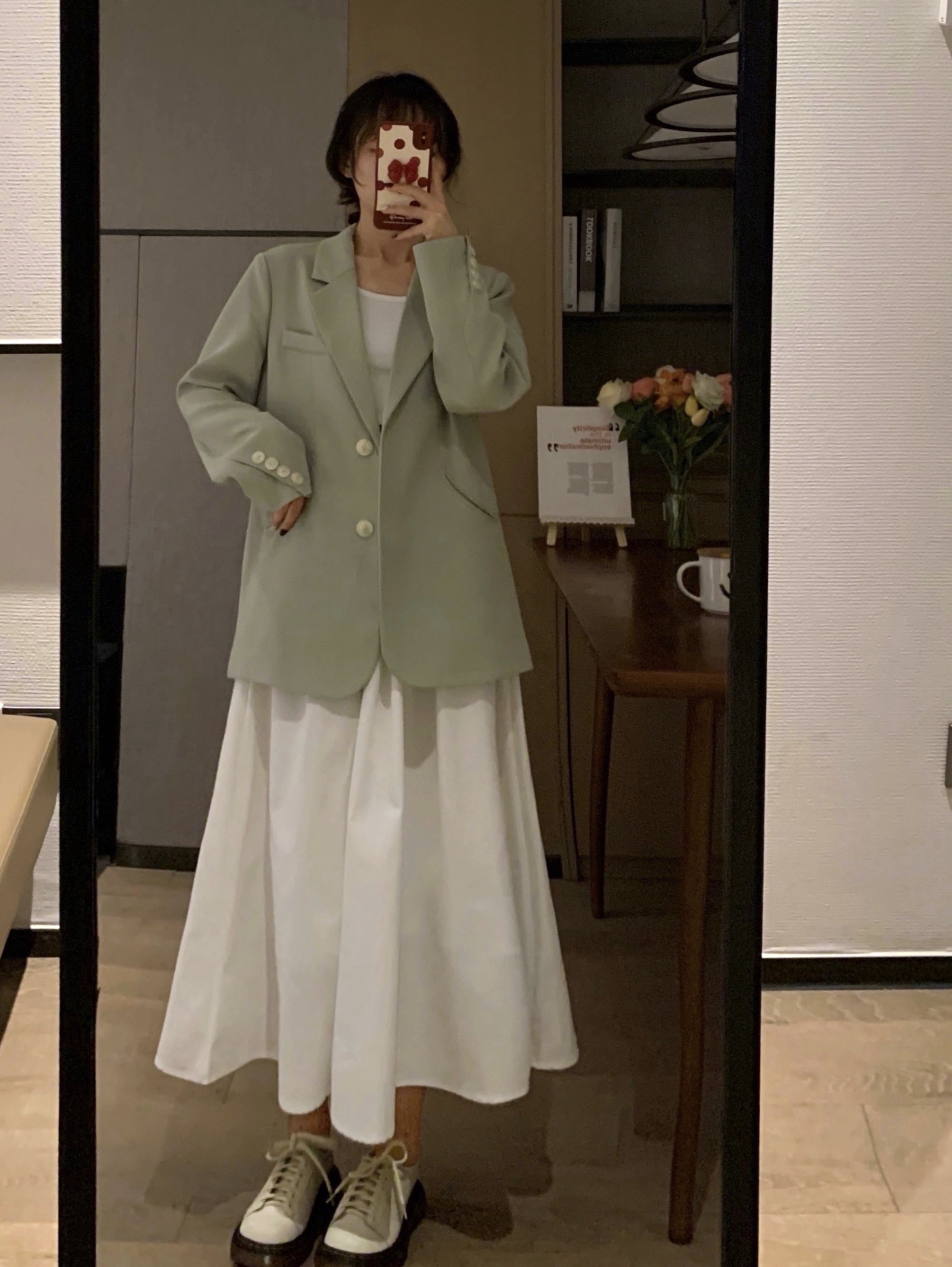 Pink Oversized Blazer for Women - Spring Korean-Style Loose-Fitting Retro Casual Top Pink Oversized Blazer for Women - Spring Korean-Style Loose-Fitting Retro Casual Top