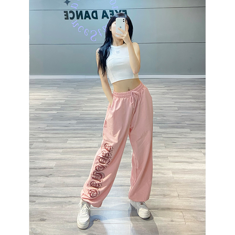 Pink Tapered Joggers for Women - Slim Fit Loose Jazz Dance Pants with Letter Print - Trendy Sportswear for a Stylish Look Pink Tapered Joggers for Women - Slim Fit Loose Jazz Dance Pants with Letter Print - Trendy Sportswear for a Stylish Look