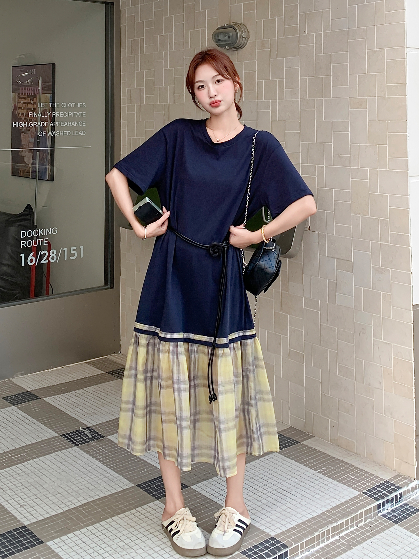 Plaid Patchwork Short Sleeve Dress for Women - 2025 Summer Korean Style College Fashion, Loose Fit, Trendy Long T-Shirt Dress Plaid Patchwork Short Sleeve Dress for Women - 2025 Summer Korean Style College Fashion, Loose Fit, Trendy Long T-Shirt Dress