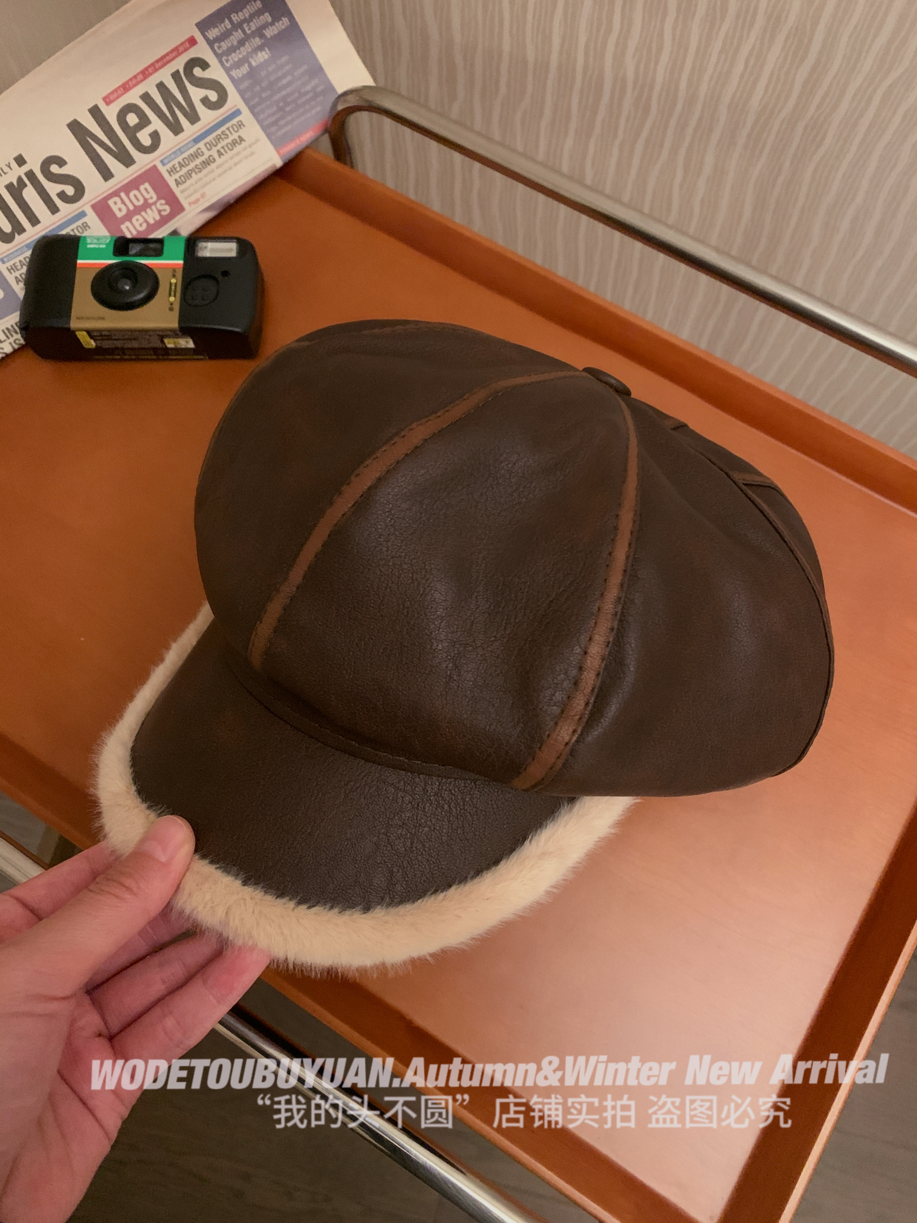 Plush PU Leather Spliced Octagonal Hat for Women - Warm Face-Shaping Thickened Beret for Autumn and Winter Fashion