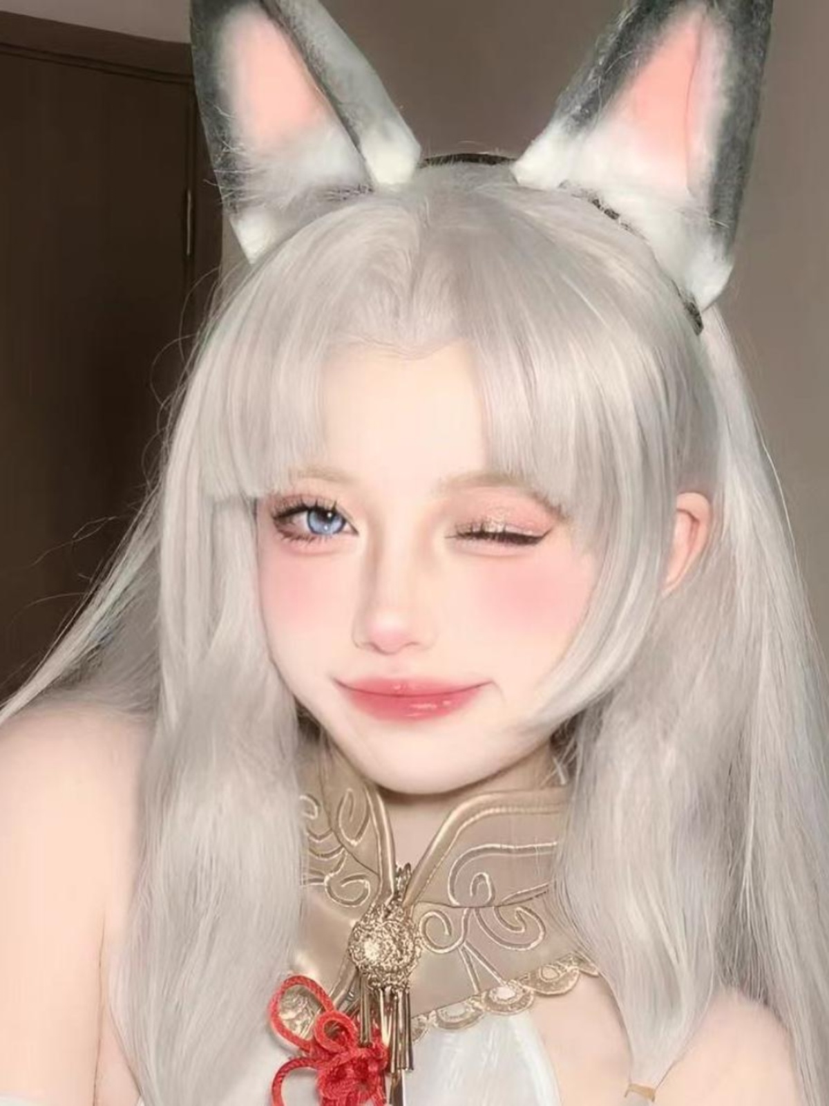 Plush Rabbit Ear Headband - Realistic Two-Dimensional Animal Ears, Japanese Lolita JK Hair Accessory for Christmas and Cosplay Plush Rabbit Ear Headband - Realistic Two-Dimensional Animal Ears, Japanese Lolita JK Hair Accessory for Christmas and Cosplay