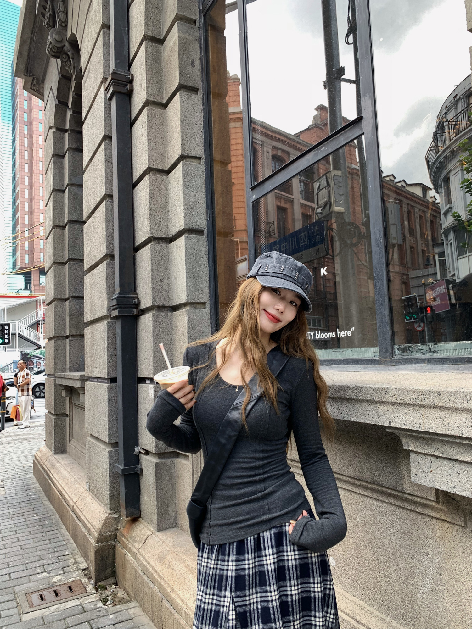 Practical Wear Big Round Neck Base Layer - Super Comfortable Slimming Three-Dimensional Frayed Design for Everyday Style Practical Wear Big Round Neck Base Layer - Super Comfortable Slimming Three-Dimensional Frayed Design for Everyday Style