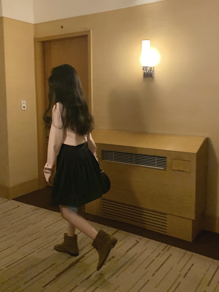 Puffy Princess Dress with High-Waisted Flared Skirt – Lively Korean Style for a Charming 90s Look Puffy Princess Dress with High-Waisted Flared Skirt – Lively Korean Style for a Charming 90s Look