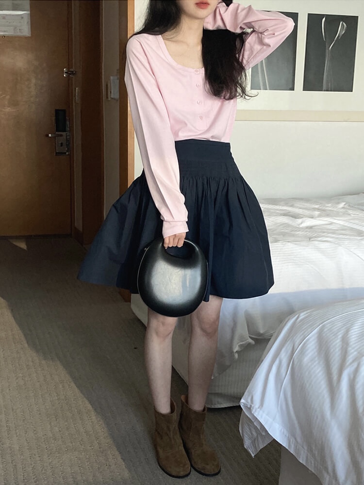 Puffy Princess Dress with High-Waisted Flared Skirt – Lively Korean Style for a Charming 90s Look Puffy Princess Dress with High-Waisted Flared Skirt – Lively Korean Style for a Charming 90s Look
