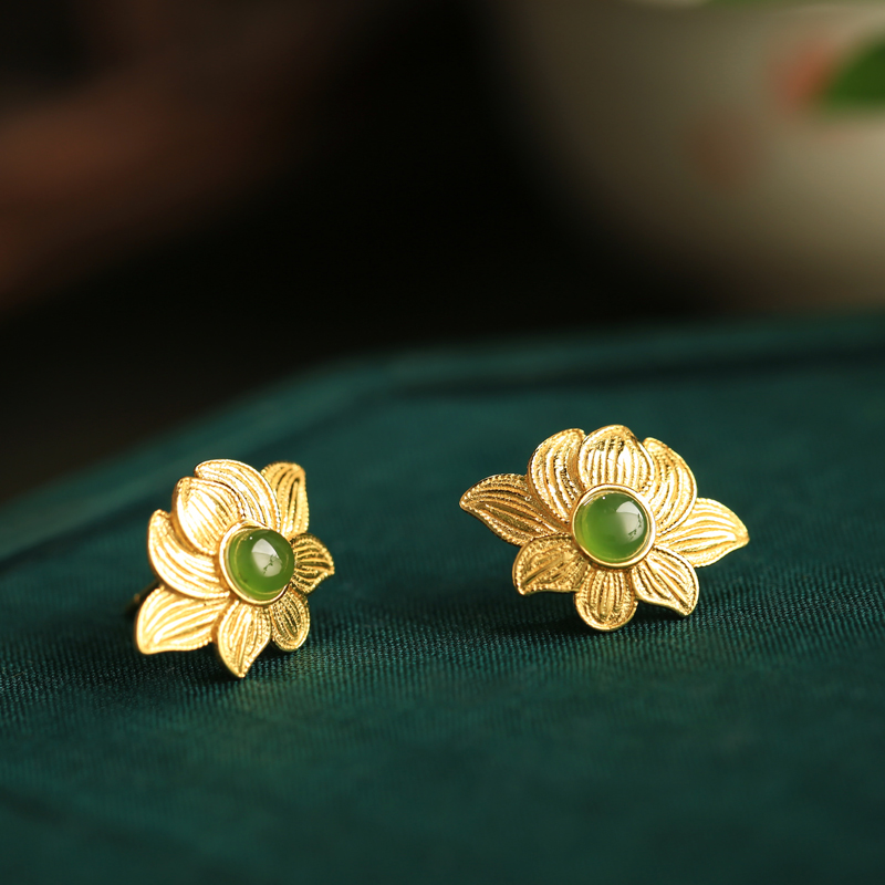 Pure Silver Lotus Flower Earrings for Women - Chinese Style National Wind Light Luxury Jadeite Detail
