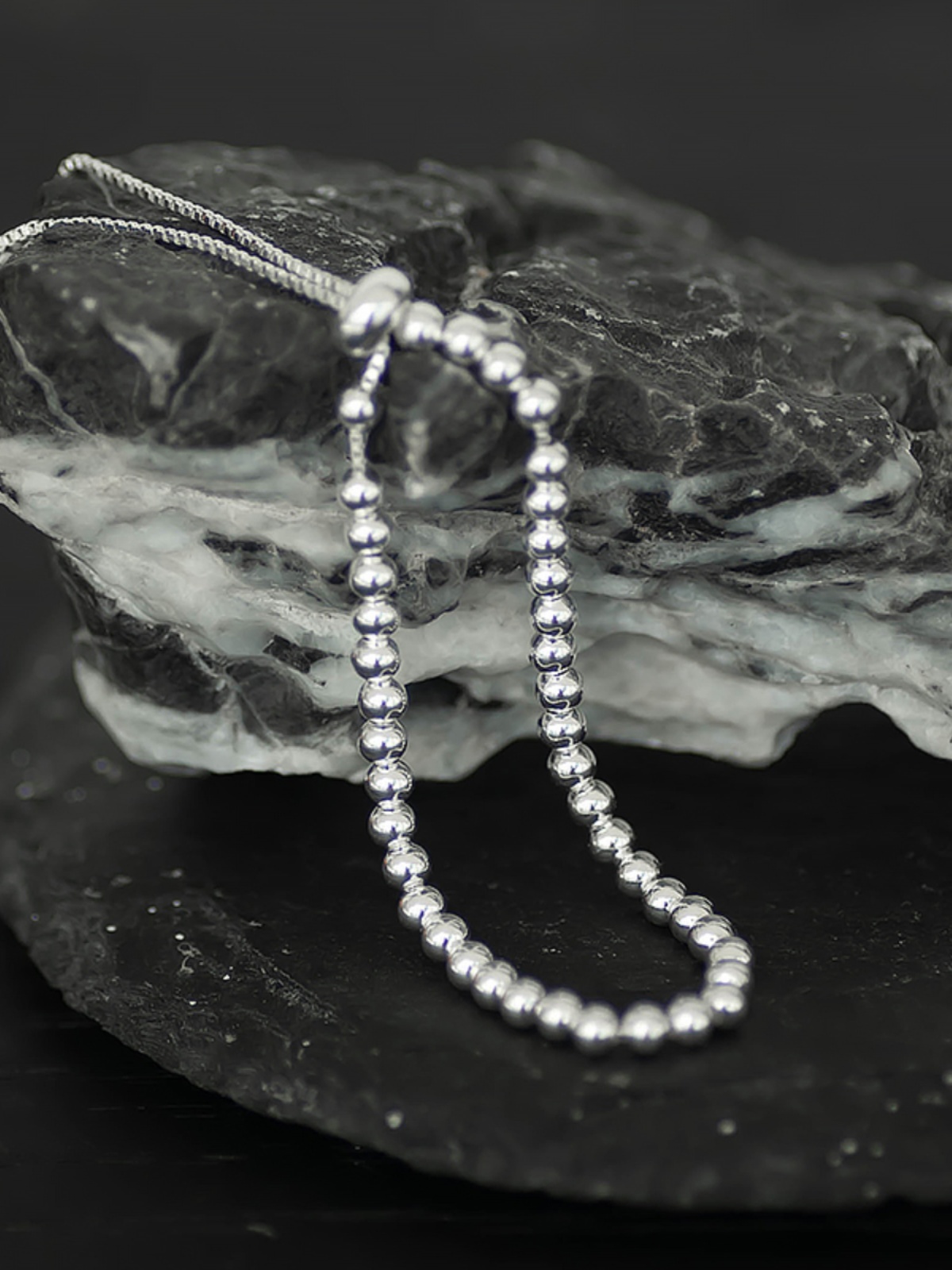 Pure Silver S925 Light Luxury Bead Pull Bracelet for Women - Simple Smooth Silver Bean Tassel, Retro Style, Niche Design Pure Silver S925 Light Luxury Bead Pull Bracelet for Women - Simple Smooth Silver Bean Tassel, Retro Style, Niche Design