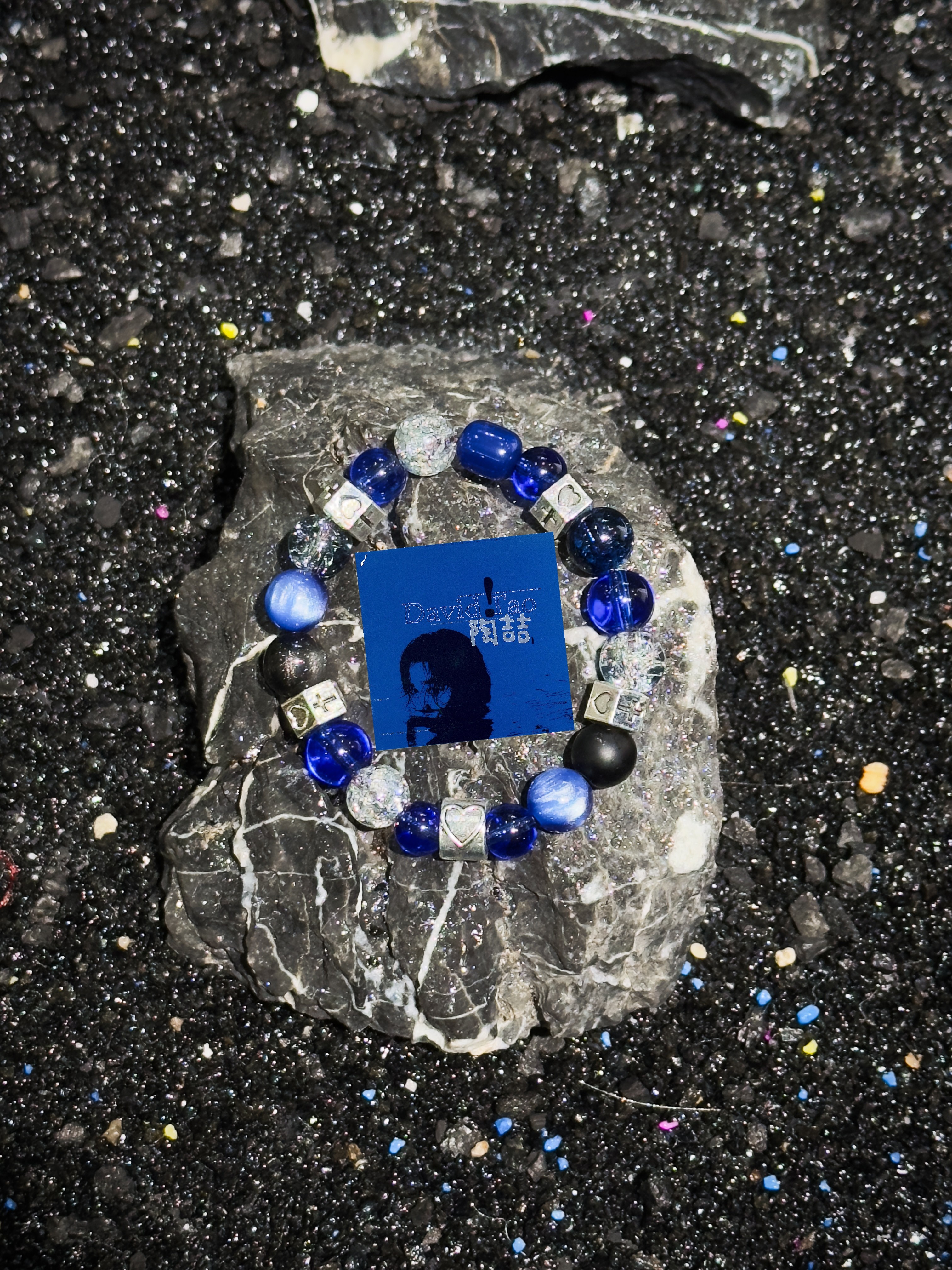 Quick Sand Album Cover Bracelet - Soul Collision Design, Music Inspired Jewelry, Unique Gift for Fans, Trendy Accessory Quick Sand Album Cover Bracelet - Soul Collision Design, Music Inspired Jewelry, Unique Gift for Fans, Trendy Accessory