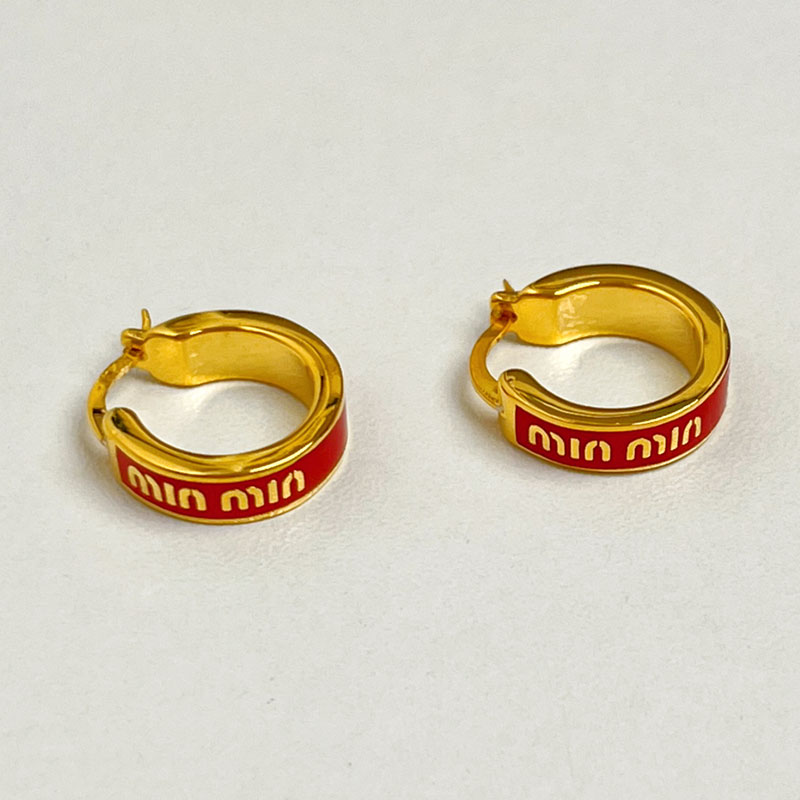 Red Enamel Drip Glaze 'M' Circle Earrings - Light Luxury High-End Unique Ear Hoops for Trendy Fashion Lovers