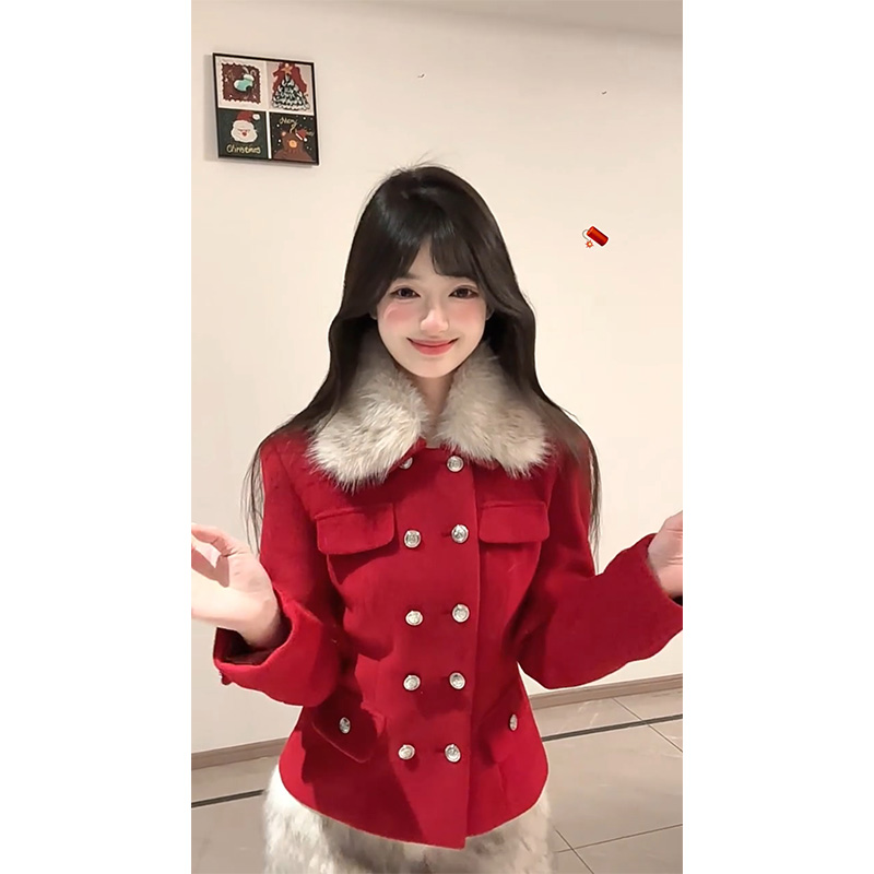 Red Lapel Double-Breasted Wool Coat with Waist-Cinching Design & Low-Waist Plush Skirt - Chic 90s Inspired Fashion Set Red Lapel Double-Breasted Wool Coat with Waist-Cinching Design & Low-Waist Plush Skirt - Chic 90s Inspired Fashion Set
