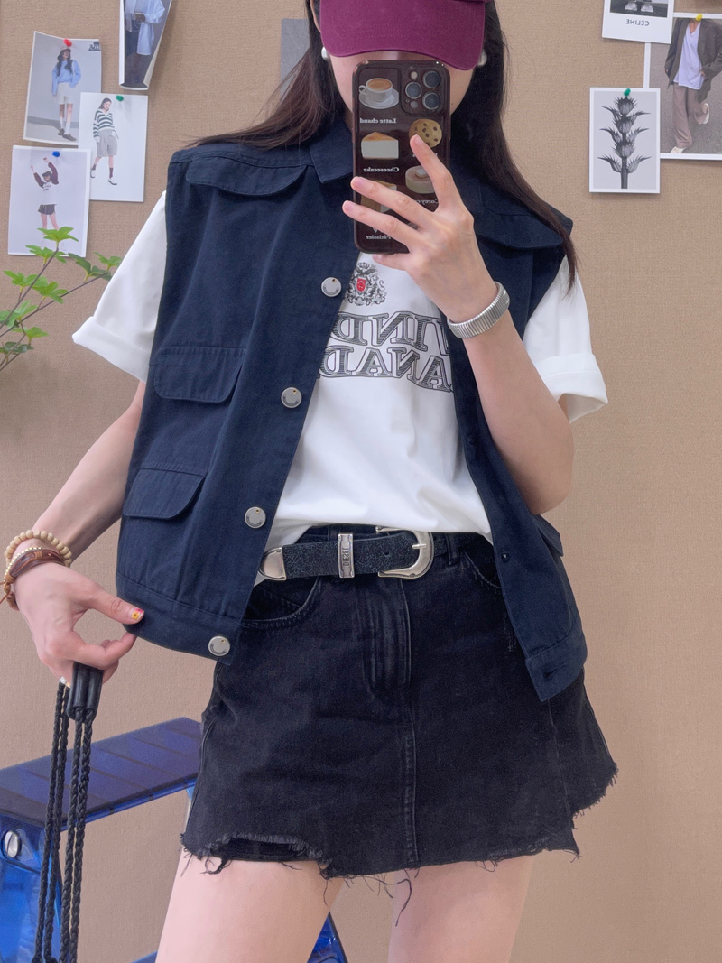 Retro 3D Pocket Work Vest for Women - BF Style Loose Casual Short Jacket Top - Trendy Y2K Fashion Outerwear Retro 3D Pocket Work Vest for Women - BF Style Loose Casual Short Jacket Top - Trendy Y2K Fashion Outerwear