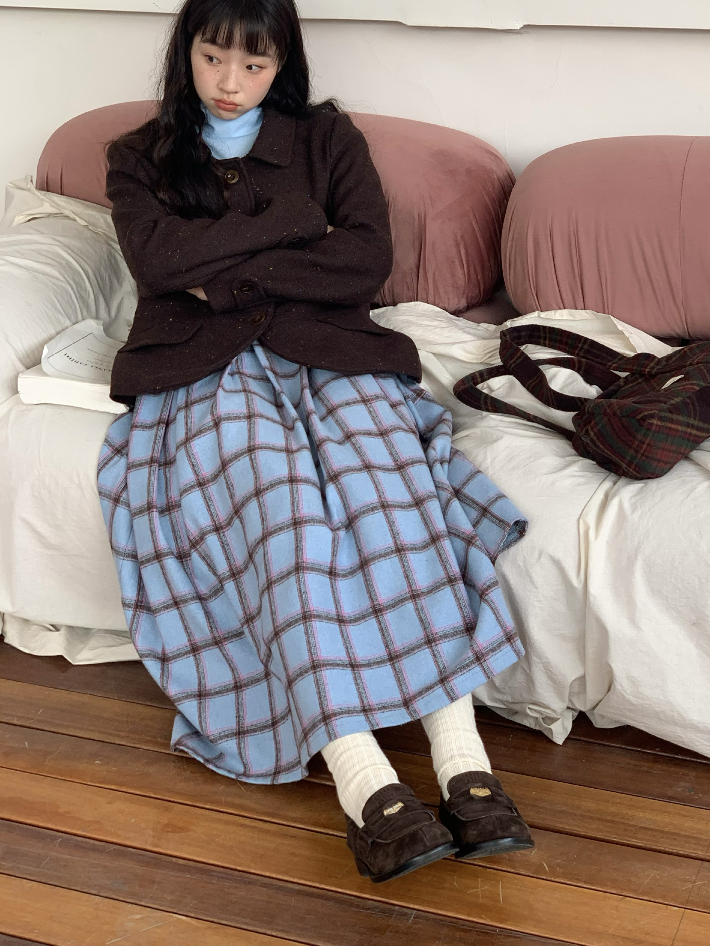 Retro A-Line Pleated Wool Skirt with Elastic Waist in Blue - Versatile Woolen Design for 90s and Y2K Fashion Retro A-Line Pleated Wool Skirt with Elastic Waist in Blue - Versatile Woolen Design for 90s and Y2K Fashion