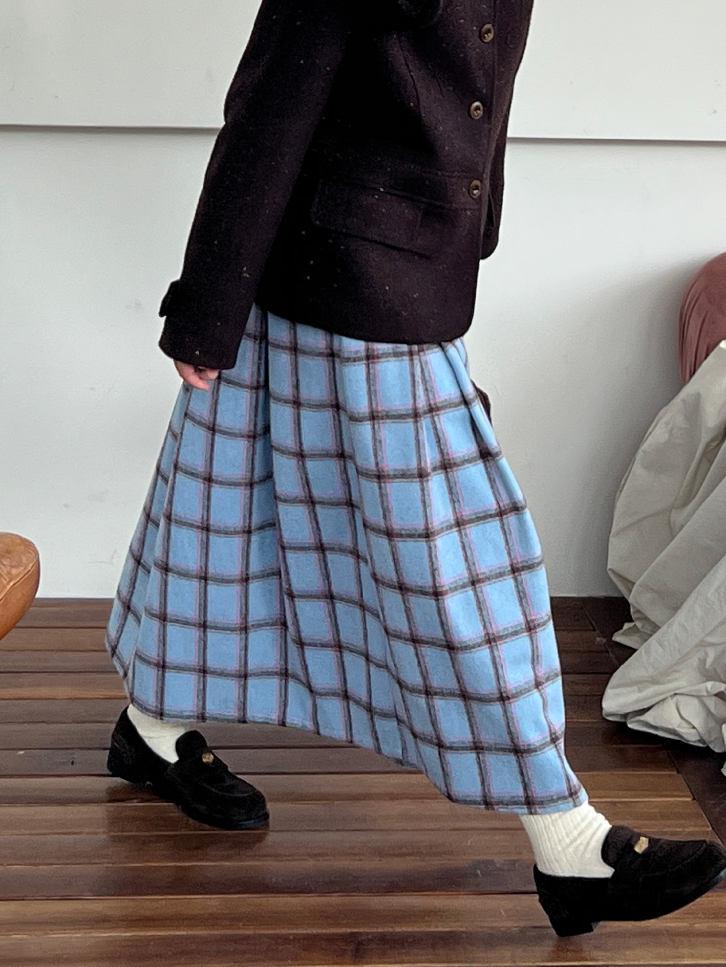 Retro A-Line Pleated Wool Skirt with Elastic Waist in Blue - Versatile Woolen Design for 90s and Y2K Fashion Retro A-Line Pleated Wool Skirt with Elastic Waist in Blue - Versatile Woolen Design for 90s and Y2K Fashion