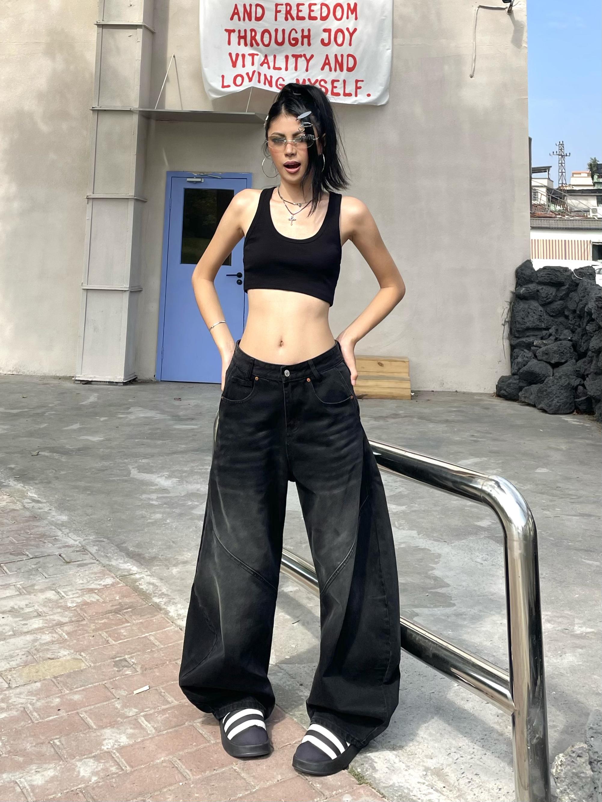 Retro American Wide-Leg Floor-Length Jeans in Distressed Black - Water-Washed Curved Blade Design for Street Style Retro American Wide-Leg Floor-Length Jeans in Distressed Black - Water-Washed Curved Blade Design for Street Style