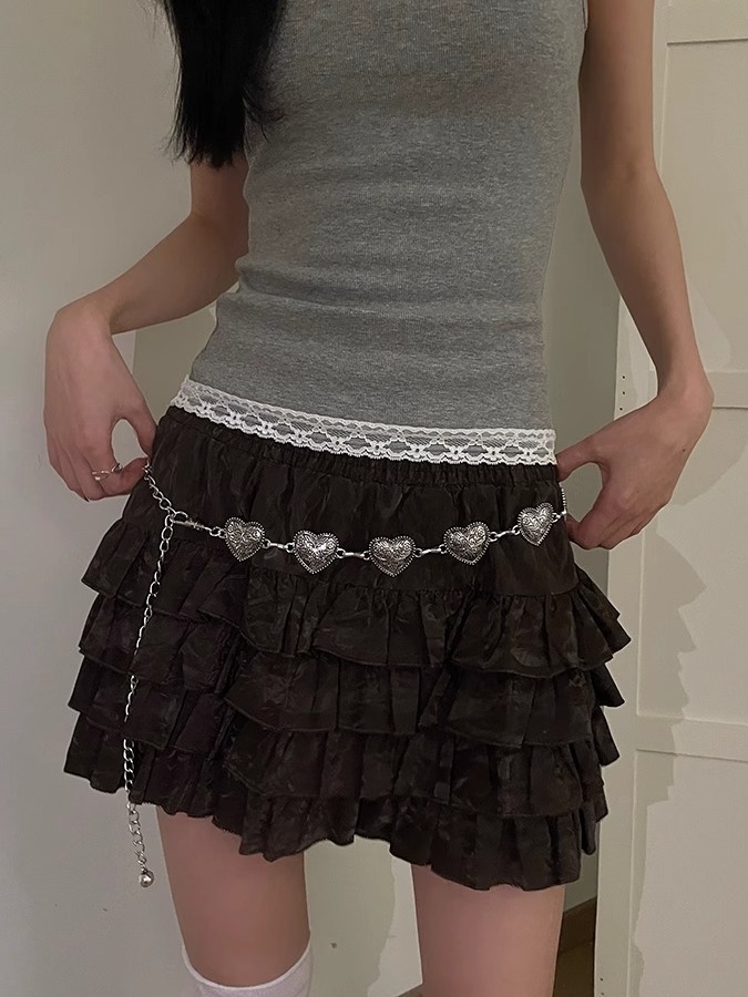 Retro Artistic Women's Skirt with Sweet Waist Chain and Heart Detail - Super Fairy Style for Jeans