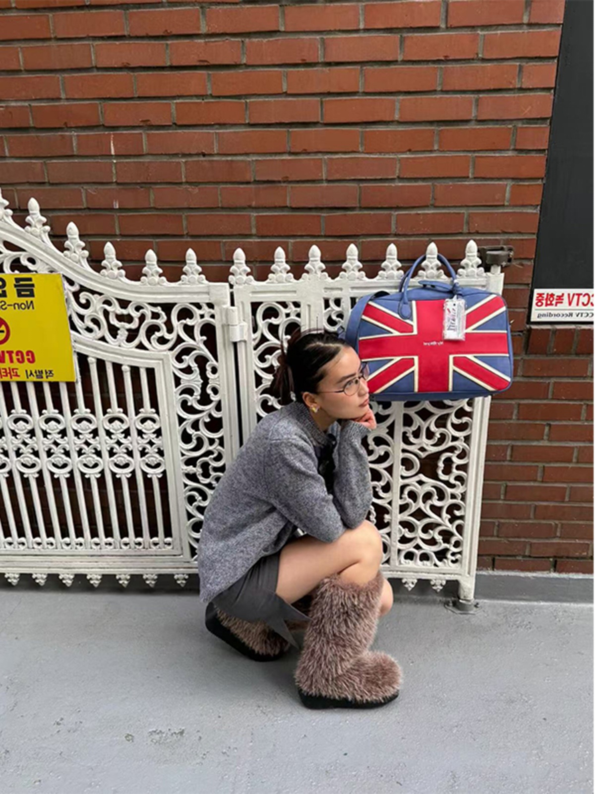 Retro Bow Tie Knitted Cardigan - Slim Fit Sweater for Women, Trendy Vintage Style, Chic Fashionable Knitwear Retro Bow Tie Knitted Cardigan - Slim Fit Sweater for Women, Trendy Vintage Style, Chic Fashionable Knitwear