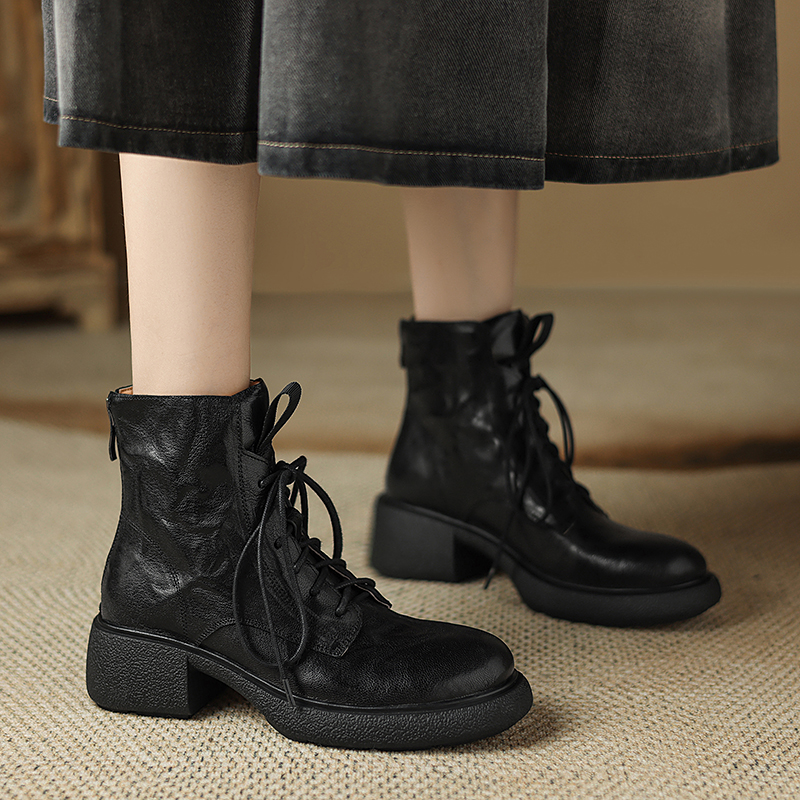 Retro British Style Thick-Soled Lace-Up Martin Boots for Women, Chunky-Heeled Sheepskin Short Boots, 2025 Autumn Fashion, Size 41