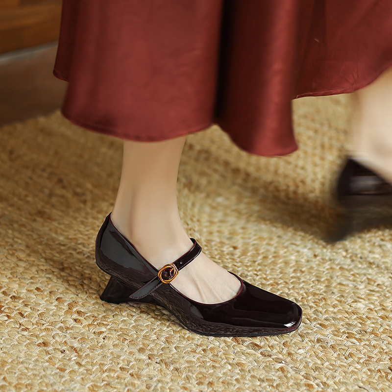 Retro Brown Square Toe Wedge High Heels Mary Jane Shoes for Women - Sheepskin OL Style, Niche Design, Perfect for Work and Casual Wear