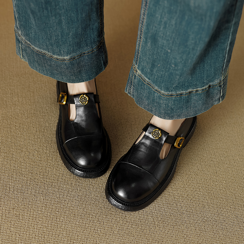 Retro Camellia Leather Mary Jane Shoes for Women - Thick-Soled, Medium Heel, Slip-On, Round Toe, College Style Flats