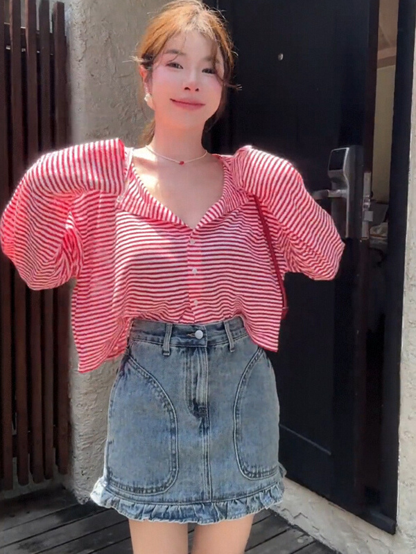 Retro Color-Blocked Striped V-Neck Long Sleeve Sun Protection T-Shirt for Women - Loose Casual Cardigan Top for Spring/Summer Retro Color-Blocked Striped V-Neck Long Sleeve Sun Protection T-Shirt for Women - Loose Casual Cardigan Top for Spring/Summer