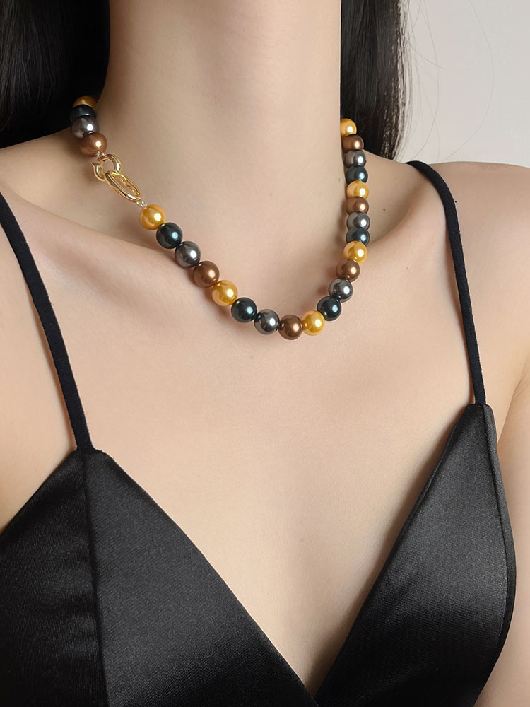 Retro Colorful Pearl Necklace for Women - High-End Light Luxury Sweater Chain for Autumn/Winter 2025 Fashion Retro Colorful Pearl Necklace for Women - High-End Light Luxury Sweater Chain for Autumn/Winter 2025 Fashion