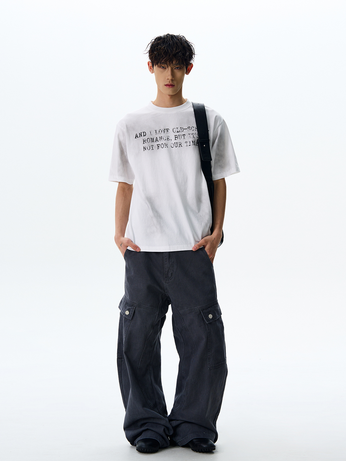 Retro Distressed Letter Slogan Short Sleeve T-Shirt - American Wasteland Style Cool Loose Top for Summer Fashion Retro Distressed Letter Slogan Short Sleeve T-Shirt - American Wasteland Style Cool Loose Top for Summer Fashion