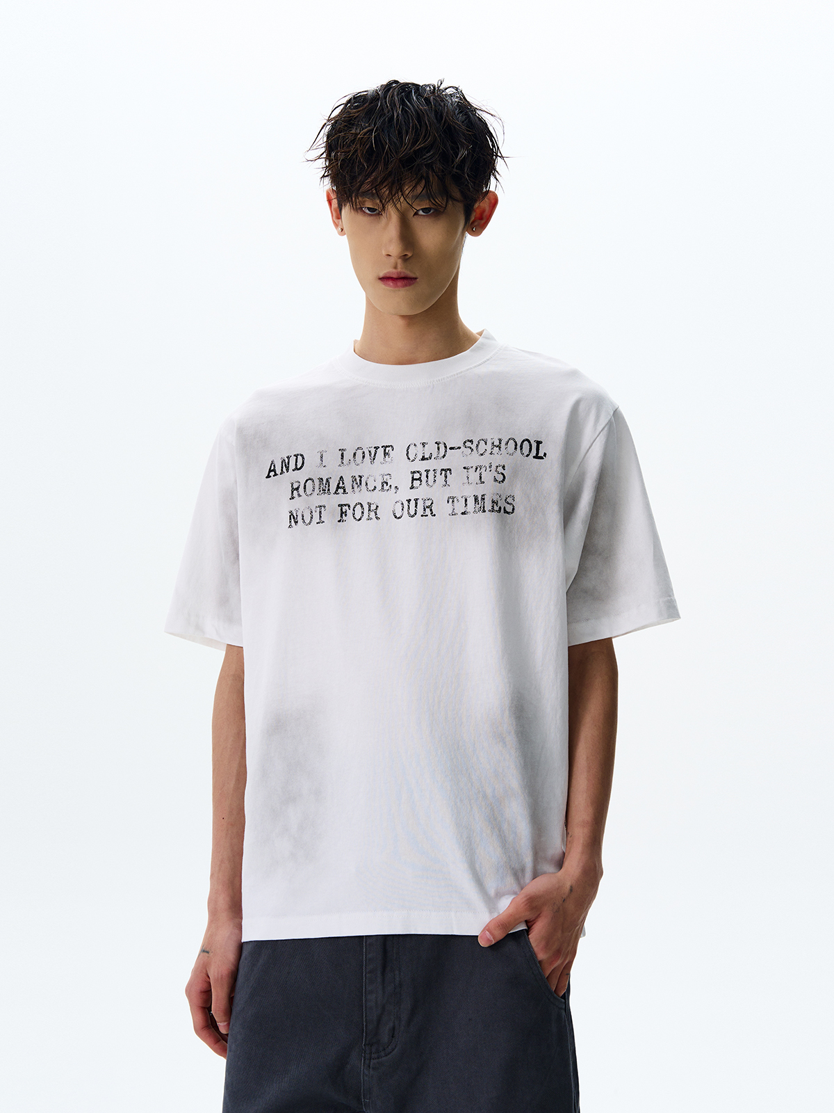 Retro Distressed Letter Slogan Short Sleeve T-Shirt - American Wasteland Style Cool Loose Top for Summer Fashion Retro Distressed Letter Slogan Short Sleeve T-Shirt - American Wasteland Style Cool Loose Top for Summer Fashion