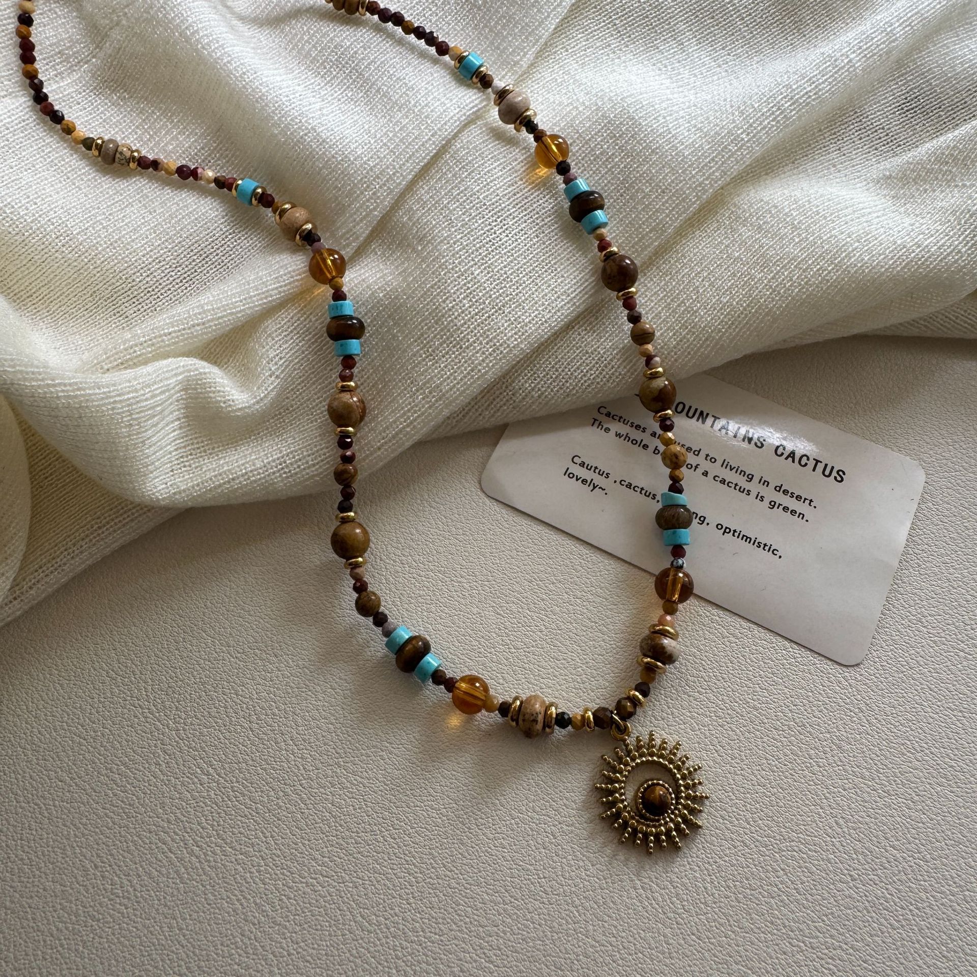 Retro Ethnic Sunflower Pendant Necklace for Women - Exquisite Beaded Clavicle Chain, Light Luxury Jewelry for Elegant Style