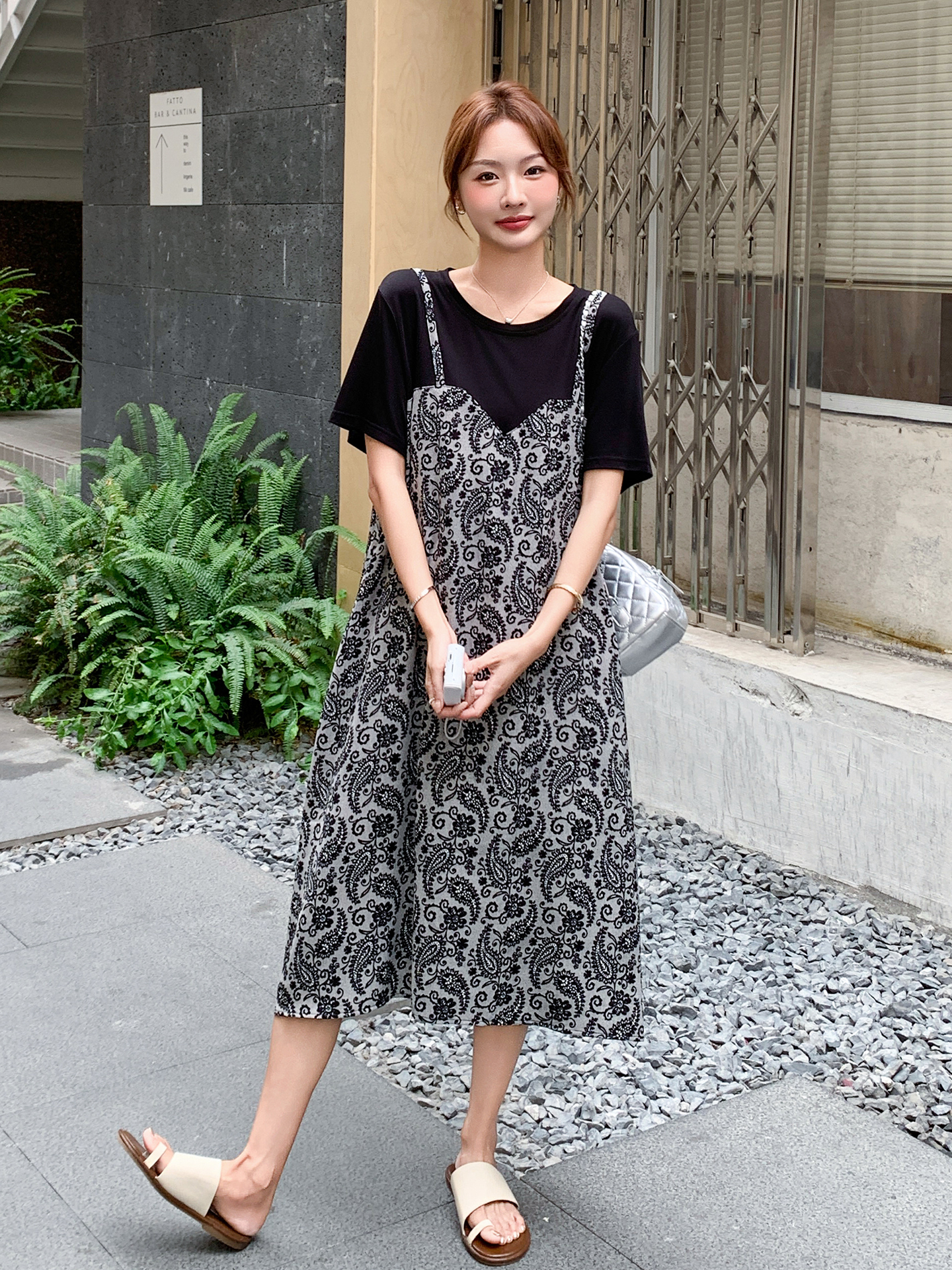 Retro Floral Spliced Dress for Women - 2025 Summer Loose Fit Two-Piece T-Shirt Dress in French Lazy Style Retro Floral Spliced Dress for Women - 2025 Summer Loose Fit Two-Piece T-Shirt Dress in French Lazy Style