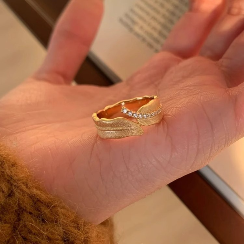 Retro Gold Brushed Wheat Ear Leaf Ring for Women - Unique High-End Finger Ring for Index Finger, 2025 Trendy Fashion Accessory Retro Gold Brushed Wheat Ear Leaf Ring for Women - Unique High-End Finger Ring for Index Finger, 2025 Trendy Fashion Accessory