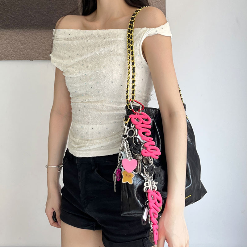 Retro Heart Eiffel Tower Keychain Pendant - Fashionable Lock Buckle Metal Handbag Decoration Accessory Retro Heart Eiffel Tower Keychain Pendant - Fashionable Lock Buckle Metal Handbag Decoration Accessory