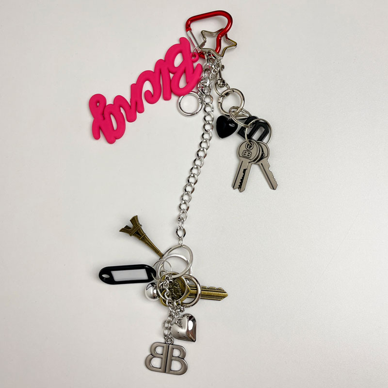 Retro Heart Eiffel Tower Keychain Pendant - Fashionable Lock Buckle Metal Handbag Decoration Accessory Retro Heart Eiffel Tower Keychain Pendant - Fashionable Lock Buckle Metal Handbag Decoration Accessory