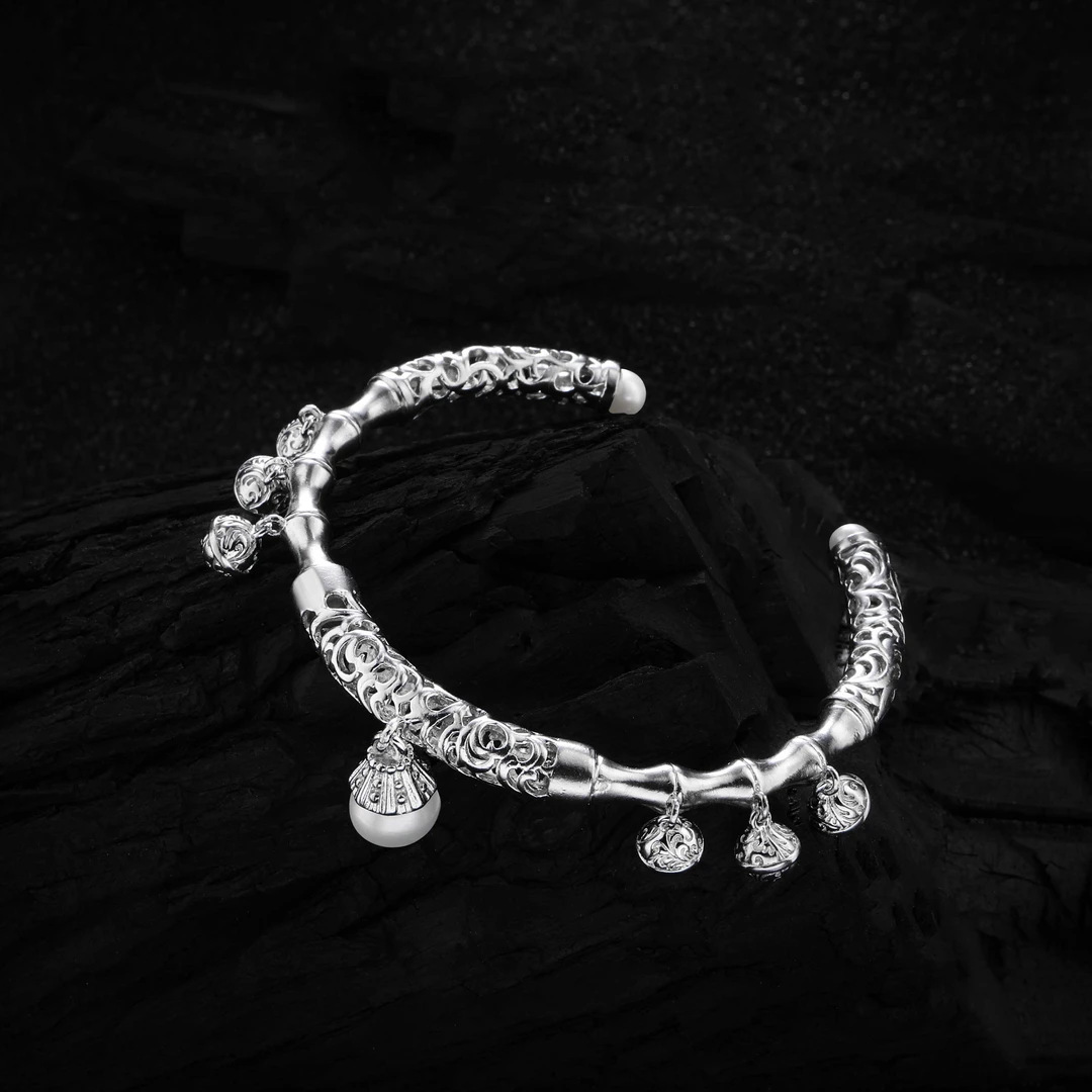 Retro Heavy Industrial Deep Sea Dragon Bone Ocean Wave Inlaid Bracelet - Light Luxury Niche High-End Accessory Retro Heavy Industrial Deep Sea Dragon Bone Ocean Wave Inlaid Bracelet - Light Luxury Niche High-End Accessory