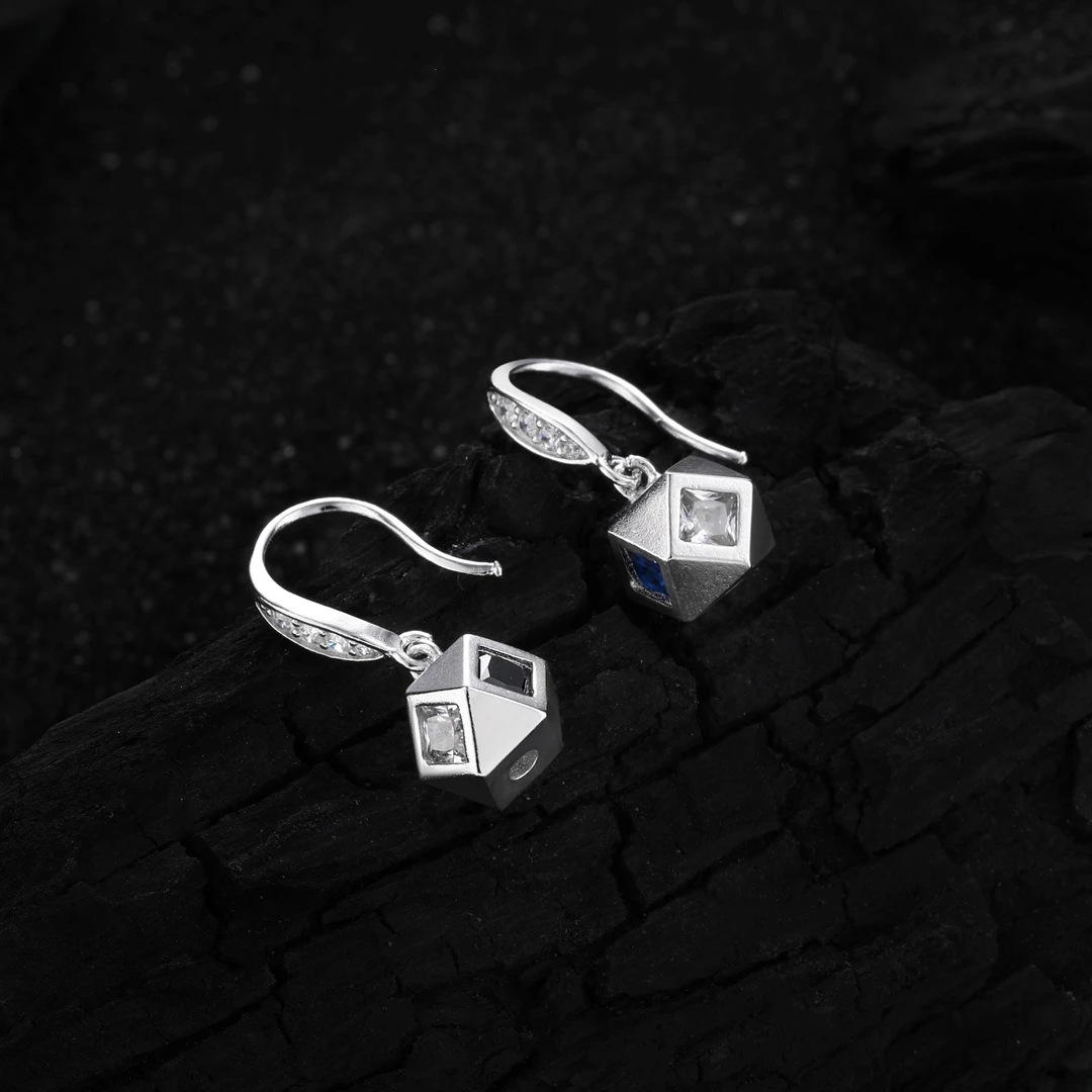 Retro High-End Geometric Zircon Earrings for Women - 2025 Niche Luxury Ear Accessories, Versatile Fashion Statement Retro High-End Geometric Zircon Earrings for Women - 2025 Niche Luxury Ear Accessories, Versatile Fashion Statement