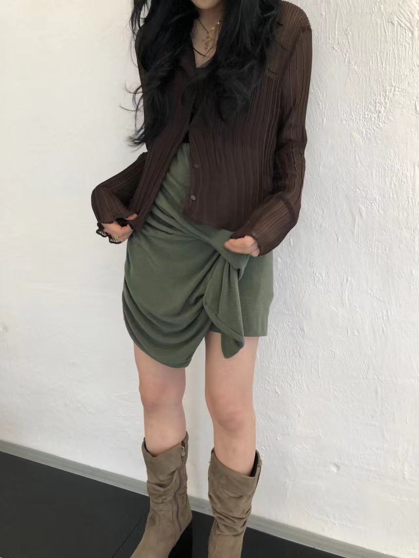 Retro Lightweight Pleated Vertical Stripe Sheer Long-Sleeve Fitted Shirt with Ruffled Edges - Unique Y2K Style Retro Lightweight Pleated Vertical Stripe Sheer Long-Sleeve Fitted Shirt with Ruffled Edges - Unique Y2K Style